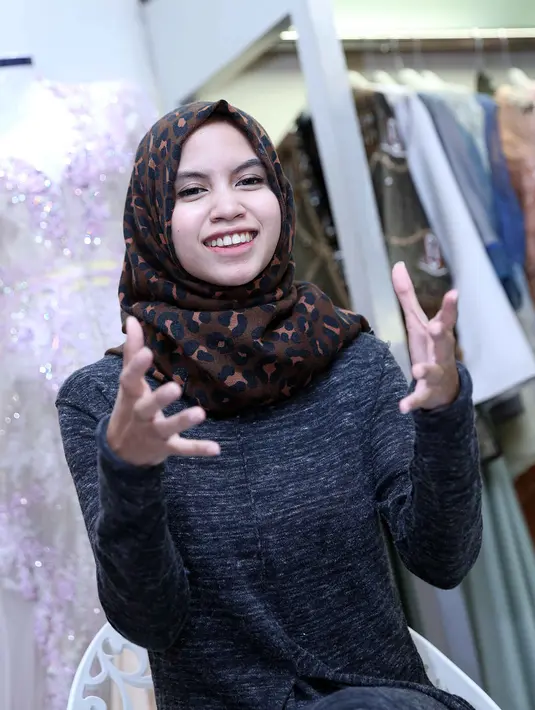 Saat menjadi raja dan ratu sehari, semua mata akan tertuju pada keduanya. Itu yang membuat mantan suami Marshanda tersebut mengaku gugup, meski kesehariannya akrab di depan banyak orang. (Nurwahyunan/Bintang.com)