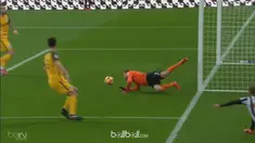 Berita video highlights Premier League 2017-2018, Newcastle bermain imbang 0-0 melawan Brighton & Hove Albion Minggu (31/12/2017).