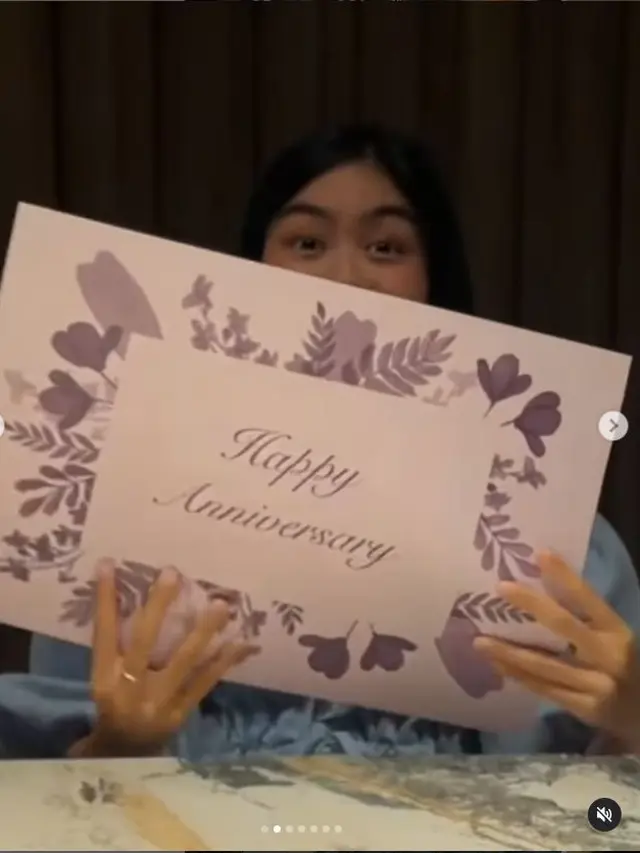6 Potret Namira Adjani Anak Alya Rohali Dilamar Kekasih di Momen Dinner Anniversary