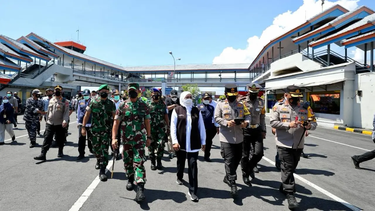 Pastikan Kelancaran Arus Balik, Forkopimda Jatim Pantau Arus Balik di Pelabuhan Ketapang Banyuwangi