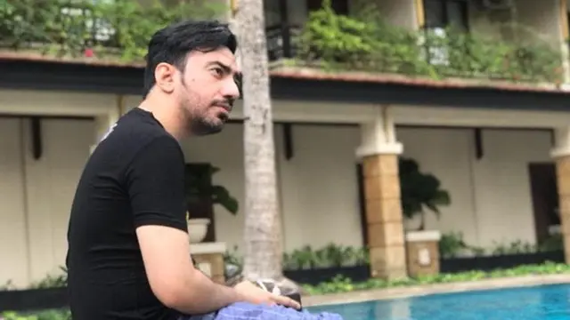 7 Potret Reza Zakarya D'Academy 2 saat di Luar Panggung, Memesona