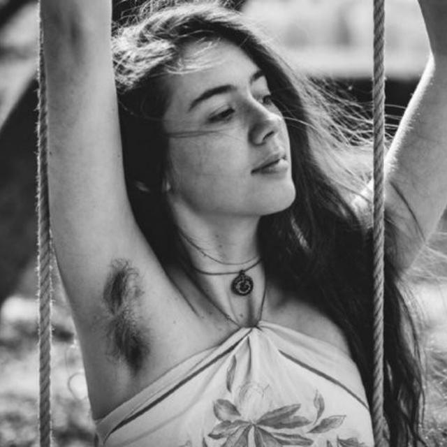 Seorang Wanita Pamer Ketiak Berbulu Di Medsos Ini Yang Terjadi Lifestyle Liputan6 Com