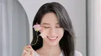 Park Eun-bin sukses memerankan karakter Woo Young Woo dalam drama Extraordinary Attorney Woo. Terlepas dari karakter tersebut, Park Eun-bin penampilannya menawan tanpa poni. Perempuan cantik berusia 29 tahun ini memancarkan aura menawan saat tak berponi. (Liputan6.com/IG/@eunbining0904)