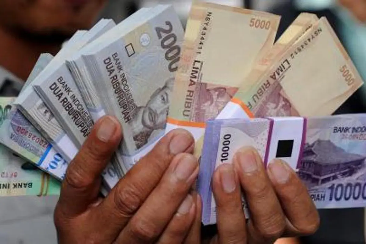 Good News Today: Uang Receh, Pasar Murah, Mudik Gratis