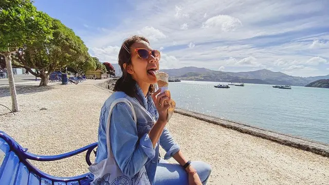 6 Potret Nadine Alexandra saat Berlibur di Alam, Aktif di Pelestarian Lingkungan