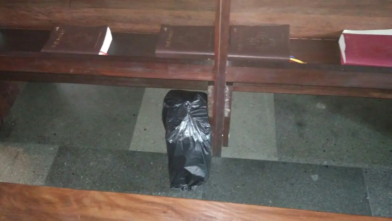 Penemuan benda mencurigakan di Gereja Stella Maris, Penjaringan, Jakarta Utara