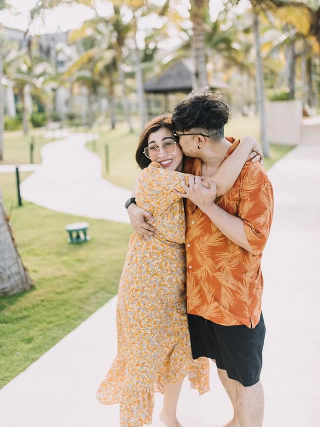 6 Momen Manis Nisya Ahmad dan Suami saat Liburan di Bali, Habiskan Waktu Berdua