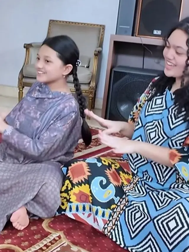 6 Potret Keakraban Amora Lemos dan Arsy saat Buka Puasa di Rumah Krisdayanti