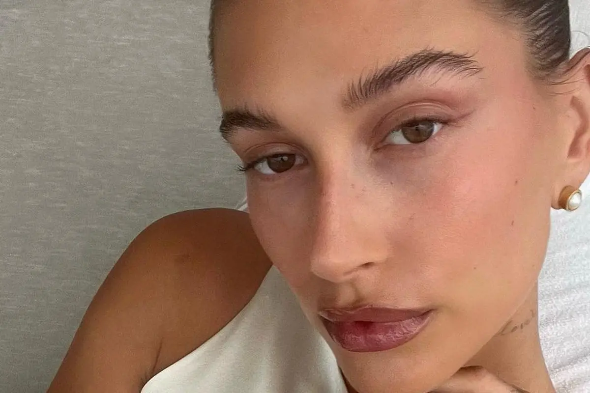 Hailey Bieber