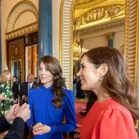 Adu Gaya Elegan Ratu Mary dari Denmark dan Calon Ratu Inggris Kate Middleton. Dok. @detdanskekongehus