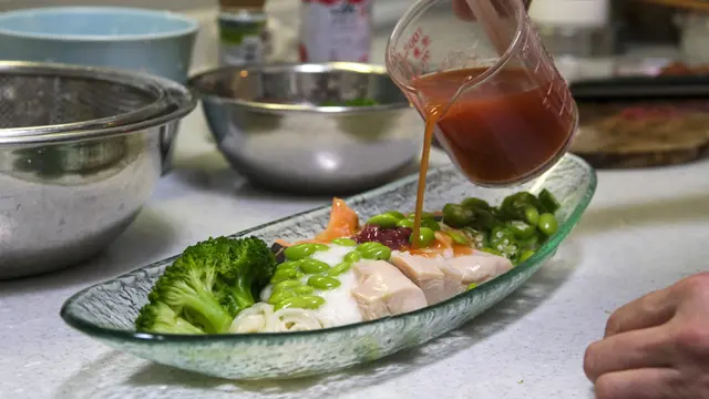 FOTO: Desa Olimpiade Tokyo 2020 Tawarkan Masakan Jepang untuk Para Atlet