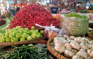 Harga Pangan Hari Ini: Cabai Rawit dan Bawang di Kebayoran Lama Mulai Turun