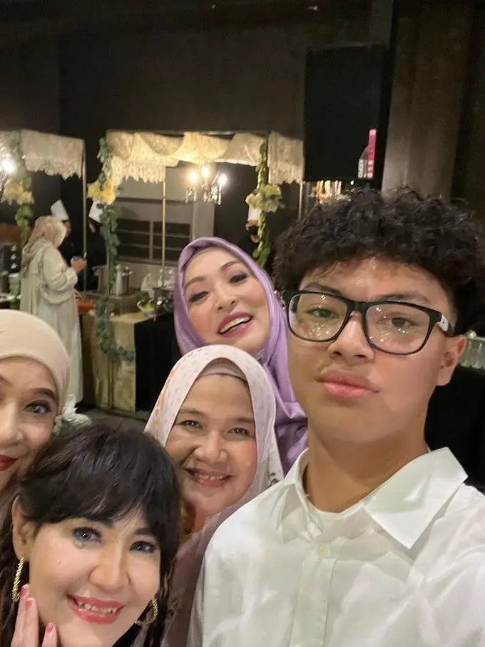 Potret Angelina dan Keanu Massaid (Sumber: Instagram/@angelinasondakh09)