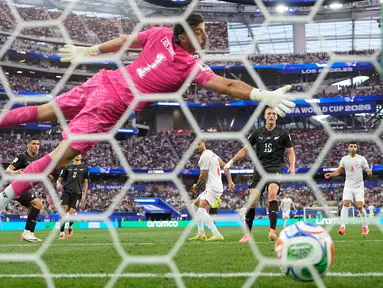 Iran harus bekerja keras untuk mengamankan satu poin saat menghadapi Selandia Baru pada matchday pertama Grup G Piala Dunia 2026. (AP Photo/Mark J. Terrill)