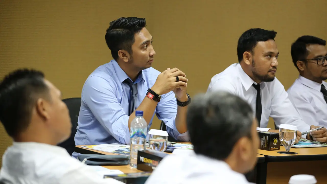 PPSDM Geominerba bekerja sama dengan LSP BPSDM ESDM, menyelenggarakan Diklat Pemenuhan dan Uji Kompetensi bagi Pengawas Operasional Utama (POU) pada Pertambangan. (Dok PPSDM Geominerba)