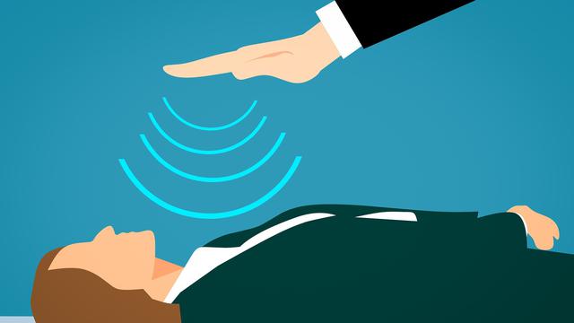 Ilustrasi pertolongan pertama untuk orang pingsan