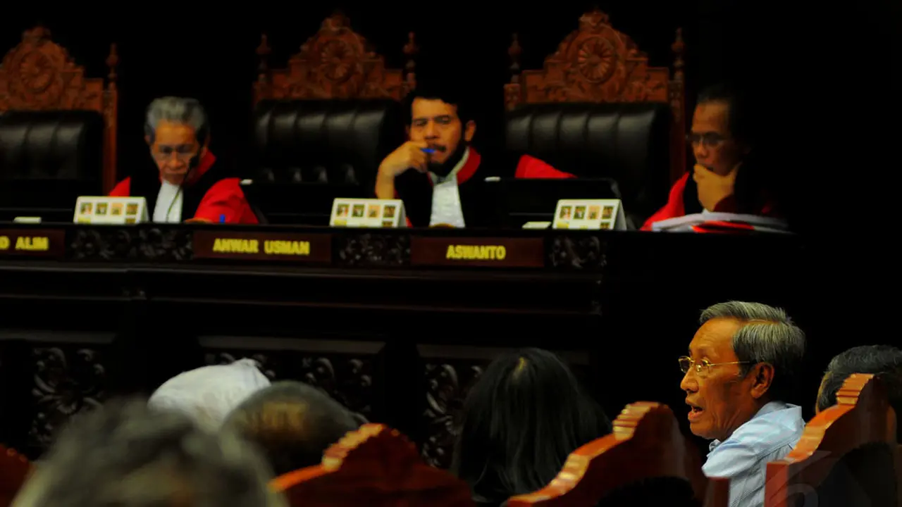 Saksi Ahli Jelaskan Sistem Noken di Papua