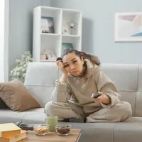 illustrasi wanita diam copyright/freepik