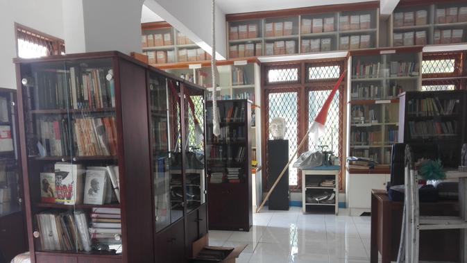 Perpustakaan Pramoedya Ananta Toer di Bojong Gede, Kabupaten Bogor