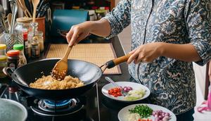 Ibu Masak Sebelum Pergi