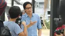 Addie MS saat ikut dalam syuting video klip untuk Ahok di RPTRA Kalijodo, Jakarta, Kamis (5/1). Video klip ini dibuat sebagai bentuk dukungan untuk Ahok dan Djarot. (Liputan6.com/Herman Zakharia)