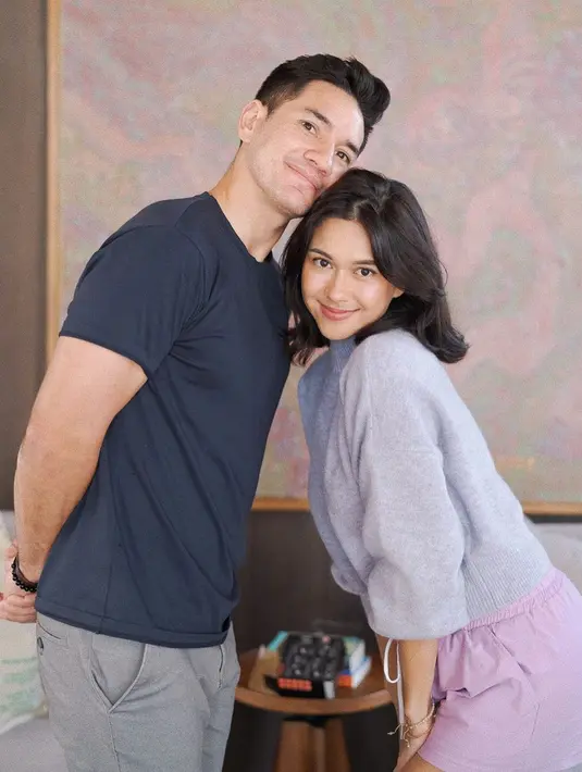 Nana Mirdad - Andrew White [Foto: Instagram/nanamirdad_]