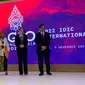 Mantan Perdana Menteri Selandia Baru Helen Clark (kiri) dan Menteri Koordinator Bidang Maritim dan Investasi Luhut Binsar Panjaitan (kanan) saat menghadiri acara Seminar Internasional LPS dan IADI yang diselenggarakan di Nusa Dua, Bali pada Rabu (8/11/2022)