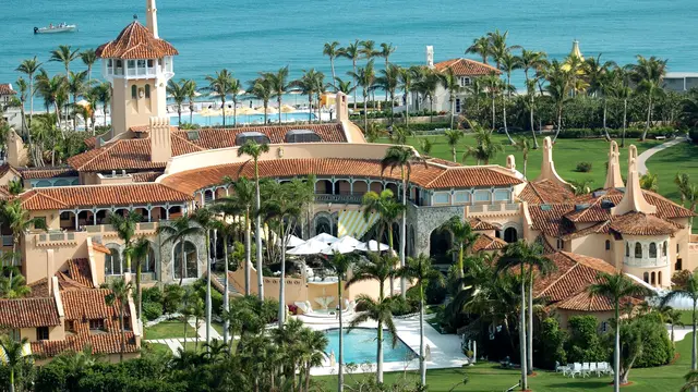 Badai Matthew Ancam Porak-Porandakan Mansion Termahal Trump
