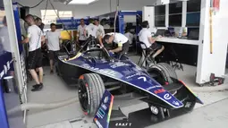Sebanyak 22 pembalap menjalani balapan Formula E 2023 di Jakarta International e-Prix Circuit pada 3-4 Juni 2023. (merdeka.com/Iqbal S. Nugroho)