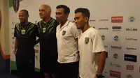 Pelatih Bali United (Dewi Divianta)