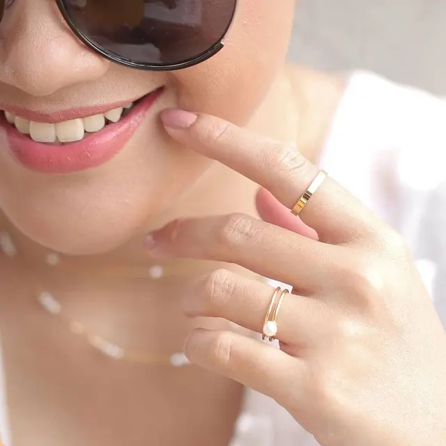 Cincin yang dikenakan Audi Marissa (https://www.instagram.com/p/CHsGILbAHXM/)