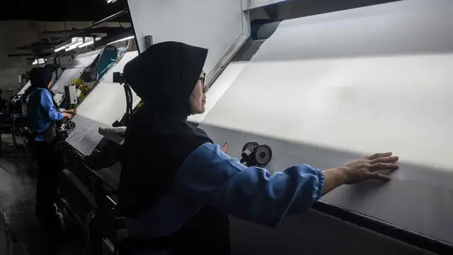 Industri dan Produk Tekstil Indonesia Hadapi Tekanan Berat Imbas Lonjakan Harga Bahan Baku Berbasis Petrokimia