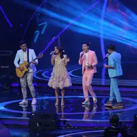 Marion Jola dan RAN saat tampil di panggung Result and Reunion Indonesian Idol 2018. (Foto: Deki Prayoga/Bintang.com)