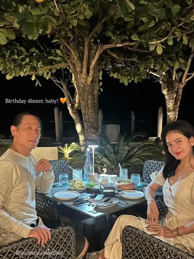 Foto-foto Penampilan Chef Juna di Usia 50 Tahun