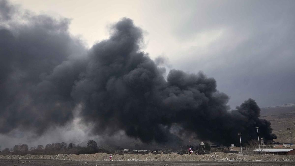 Iran tolak gencatan senjata 48 jam dari AS. Jet tempur F-15E ditembak jatuh di Iran. Situasi makin memanas