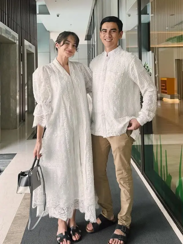 Inspirasi Outfit Ramadan ala Enzy Storia (credit: instagram/enzystoria)