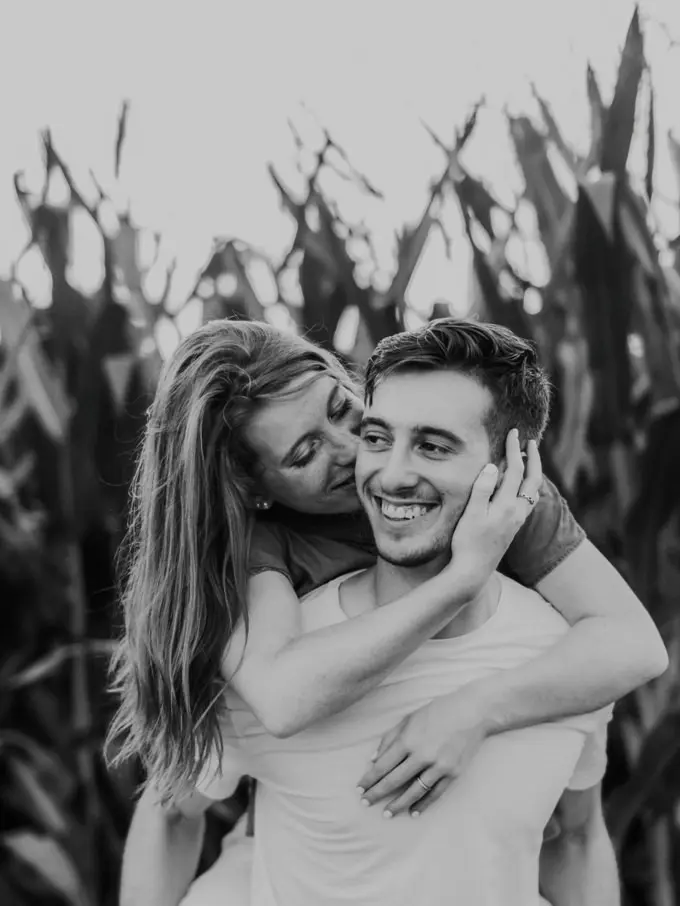 Ilustrasi Relationship Couple