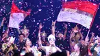 Sebagai band yang beraliran rock, Kikan Namara kerap tampil dengan busana hitam di setiap aksi panggungnya. Tidak hanya saat tergabung dalam band Cokelat, namun saat tampil solo pun ia mempertahankan gaya khasnya itu. Namun, penampilan berbeda ditunjukkan istri Udzir Harris saat mengisi sebuah pagelaran musik. (Liputan6.com/IG/@kikankikan