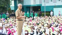 Gubernur Jawa Tengah, Ganjar Panowo di UIN Saifudin Zuhri (Foto: Liputan6.com/Pemkab Banyumas)