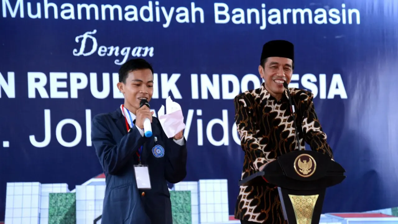 Presiden bersilaturahmi ke kampus Universitas Muhammadiyah Banjarmasin di Kabupaten Barito Kuala, Provinsi Kalimantan Selatan