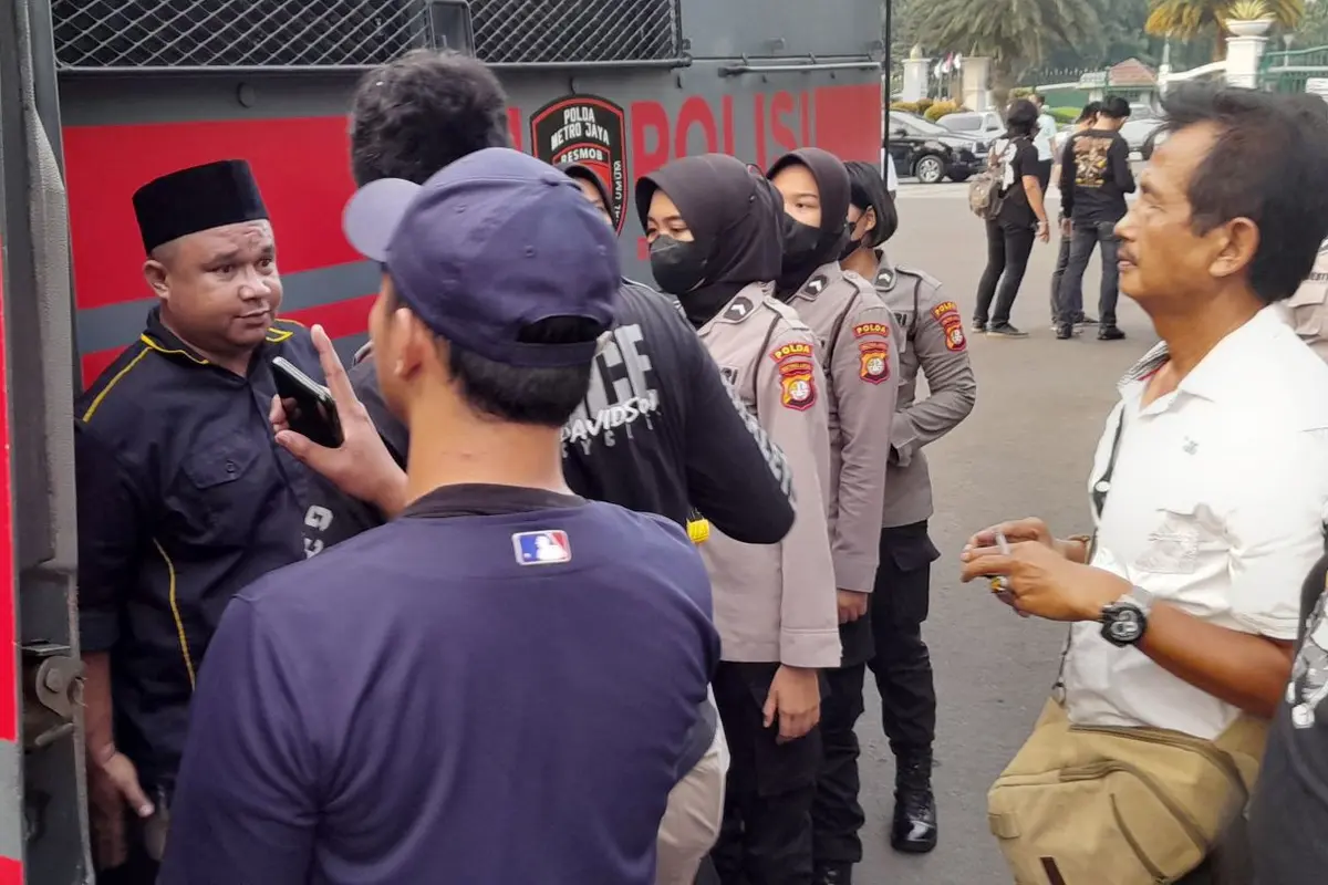Lima mahasiswa berdemo tolak kenaikan harga BBM ditangkap polisi