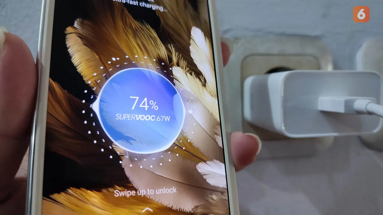 Pengisian daya SuperVOOC di Oppo Find N3 (Liputan6.com/Giovani Dio Prasasti)