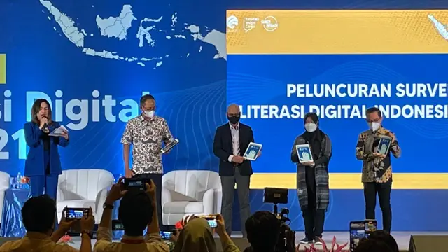 Literasi digital.