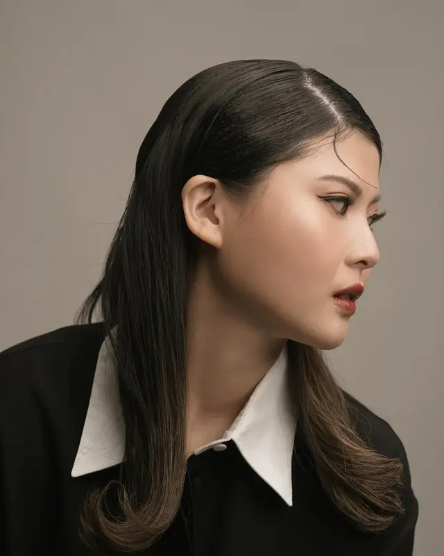 Konsepnya simpel tapi tetap romantis, ini 6 potret prewedding Anthony Ginting dan Mitzia Abigail