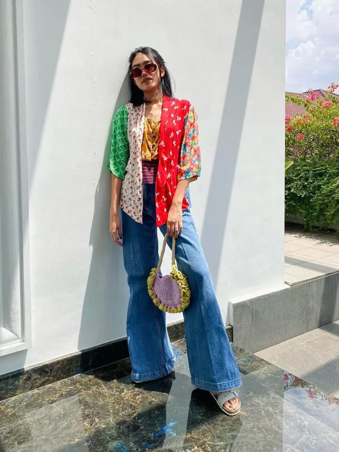 FOTO: Gaya OOTD Alika Islamadina, Tampil Ceria dan Colorful