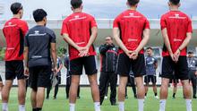 Timnas Indonesia U-22 melakukan latihan perdana untuk persiapan SEA Games 2025 yang berlangsung di Stadion Madya, Kompleks Stadion Utama Gelora Bung Karno (SUGBK), Senayan, Jakarta, Selasa (11/11/2025). Dion Markx, Ivar Jenner, hingga Mauro Zjilstra. Ada pula wajah baru yang ikut dalam latihan tersebut yaitu, Luke Keet yang bermain di Liga Yunani dan dua pemain Liga Filipina, Reycredo Bukit dan Muhammad Mishbah. (Bola.com/Bagasakara Lazuardi)