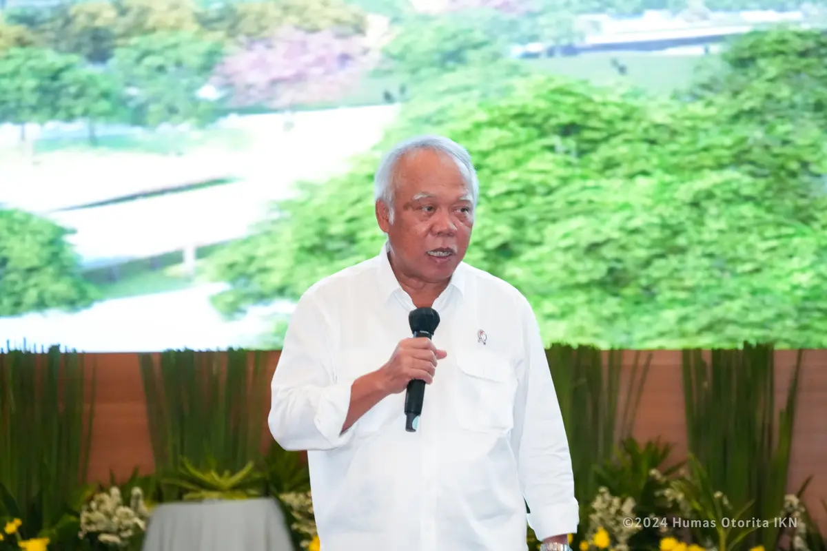 Plt Kepala Otorita IKN sekaligus Menteri PUPR Basuki Hadimuljono dalam acara Pembahasan Lahan Potensial sesuai dengan Peminatan Investasi Para Calon Pelaku Usaha Pelopor IKN. (Dok Otorita IKN)