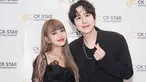 Bagi Ghea, ini adalah mimpi yang menjadi kenyataan. Sebagai penggemar berat Kyuhyun sejak lama. Kolaborasi ini berawal dari cover lagu Ghea, "Jiwa yang Bersedih," oleh Kyuhyun. Awalnya, manajer Ghea hanya meminta izin untuk foto bersama, namun secara mengejutkan juga mengajukan permintaan duet. (Liputan6.com/IG/@gheaindrawari)