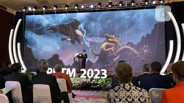 Menteri Luar Negeri RI Retno Marsudi dalam Pernyataan Pers Tahunan Menteri Luar Negeri 2023 (PPTM 2023). (Liputan6.com/R. Trimutia Hatta)