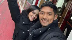 Ririn Ekawati bersama sang suami, Ibnu jamil berada di Amerika. Pasangan selebriti ini tampak menikmati liburan di San Francisco. Begini potret bahagia keduanya saat berlibur bersama. (Liputan6.com/IG/@ririnekawati)
